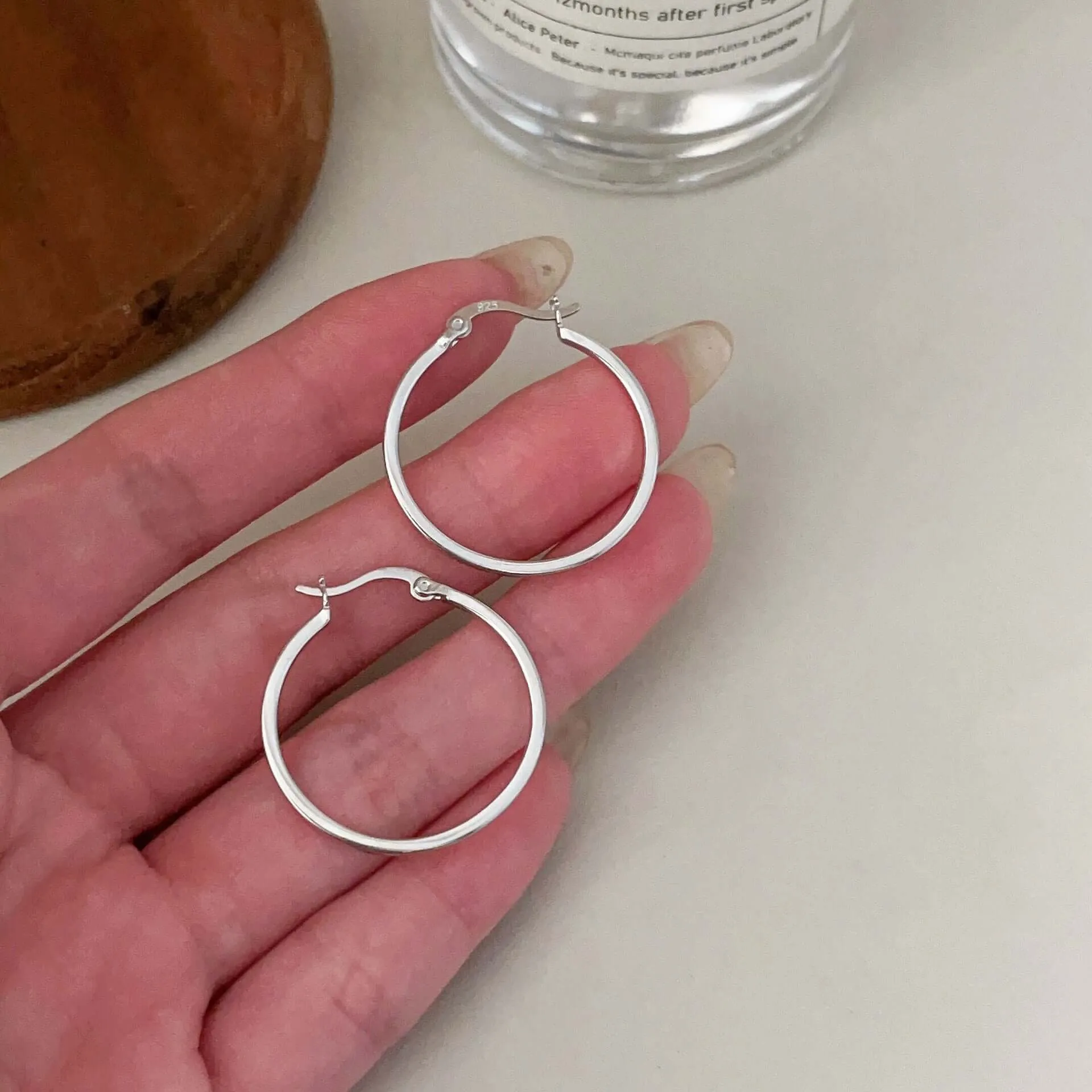 925 Silver Circle Huggie Earring