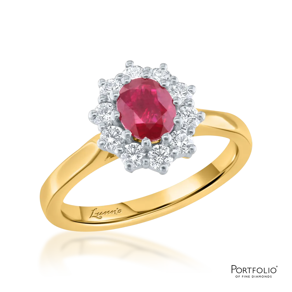 Cluster 0.92ct Ruby Yellow Gold Ring