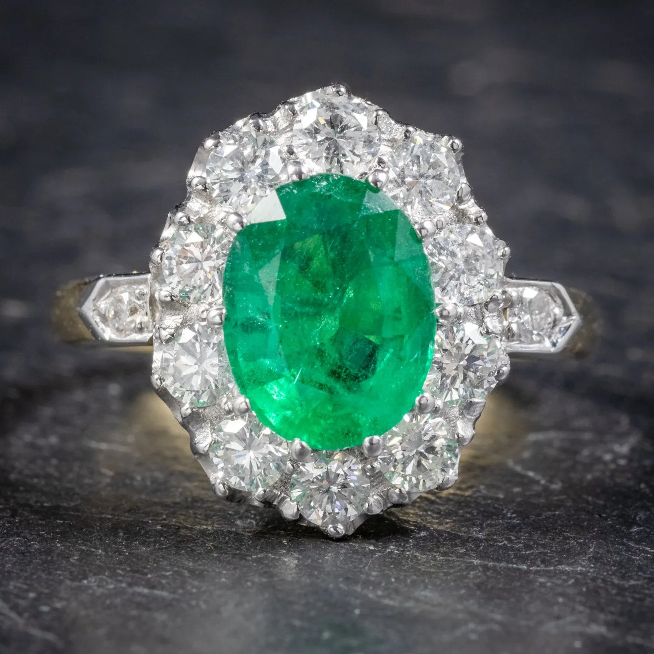 Emerald Diamond Cluster Ring 18Ct Gold 2.85Ct Emerald