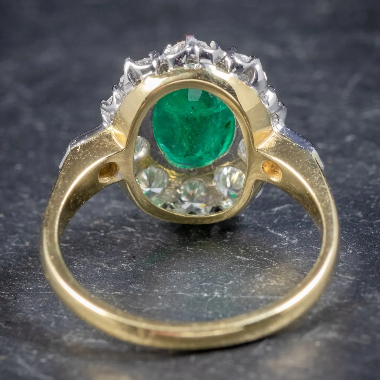 Emerald Diamond Cluster Ring 18Ct Gold 2.85Ct Emerald