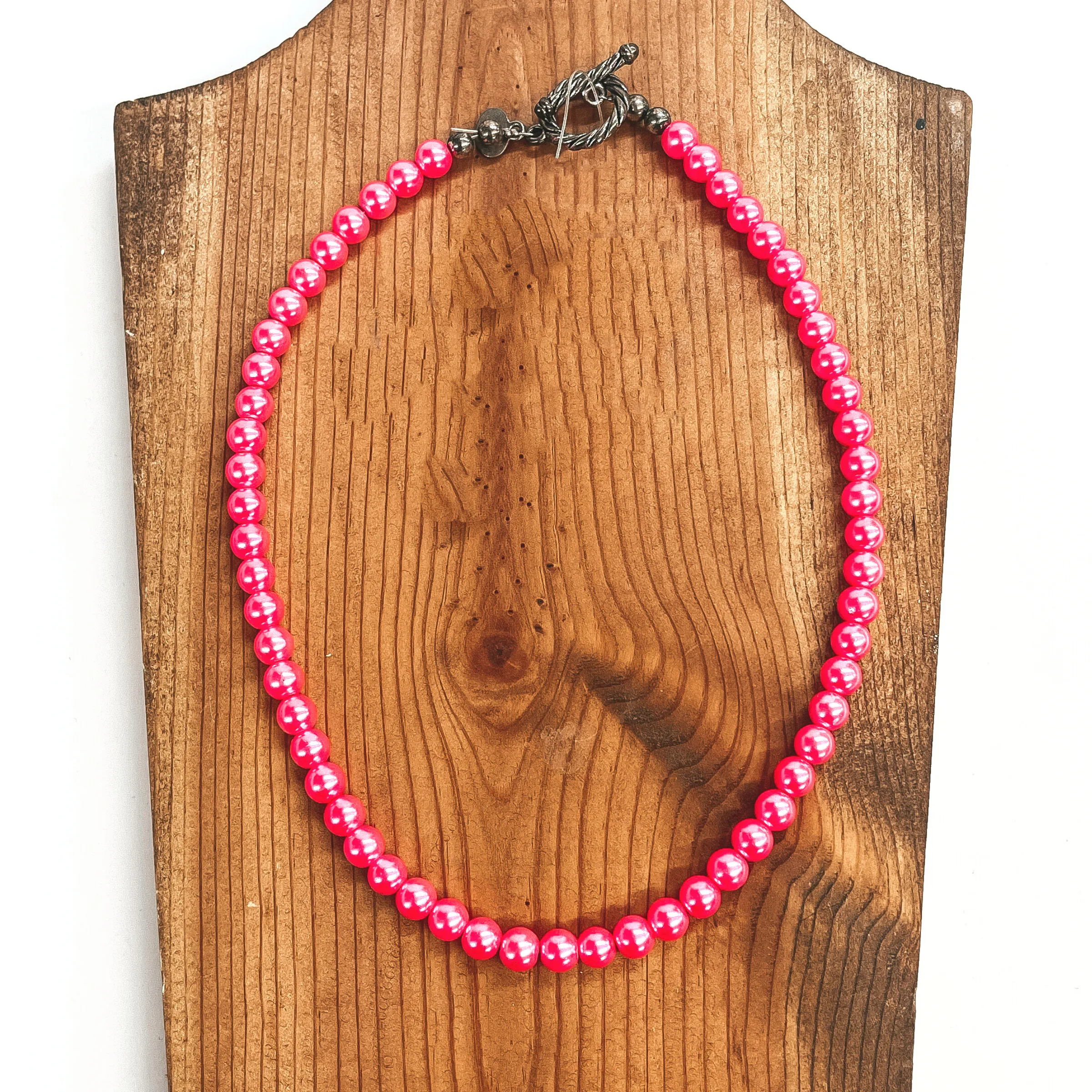 GUG Handmade Pearl Beaded Necklaces in Multicolor