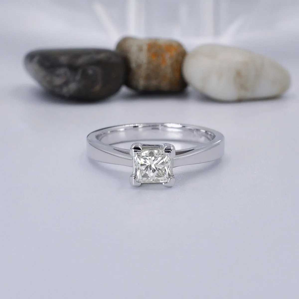 Special 0.80 CT Princess Cut Diamond Solitaire Ring in 14KT White Gold